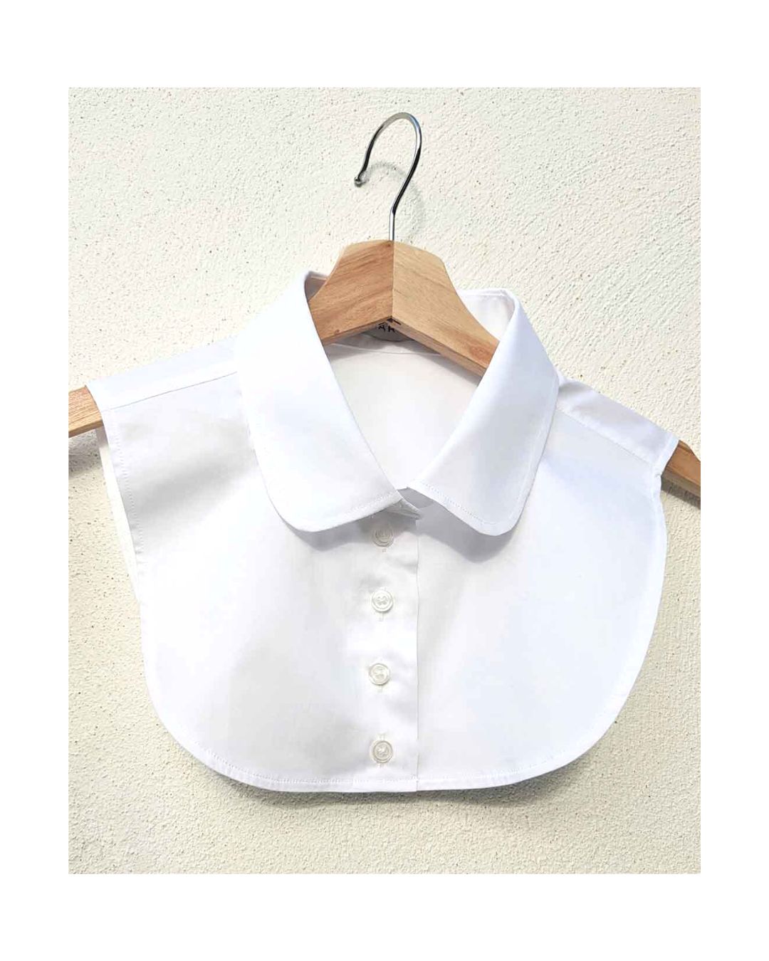 detachable shirt cuffs