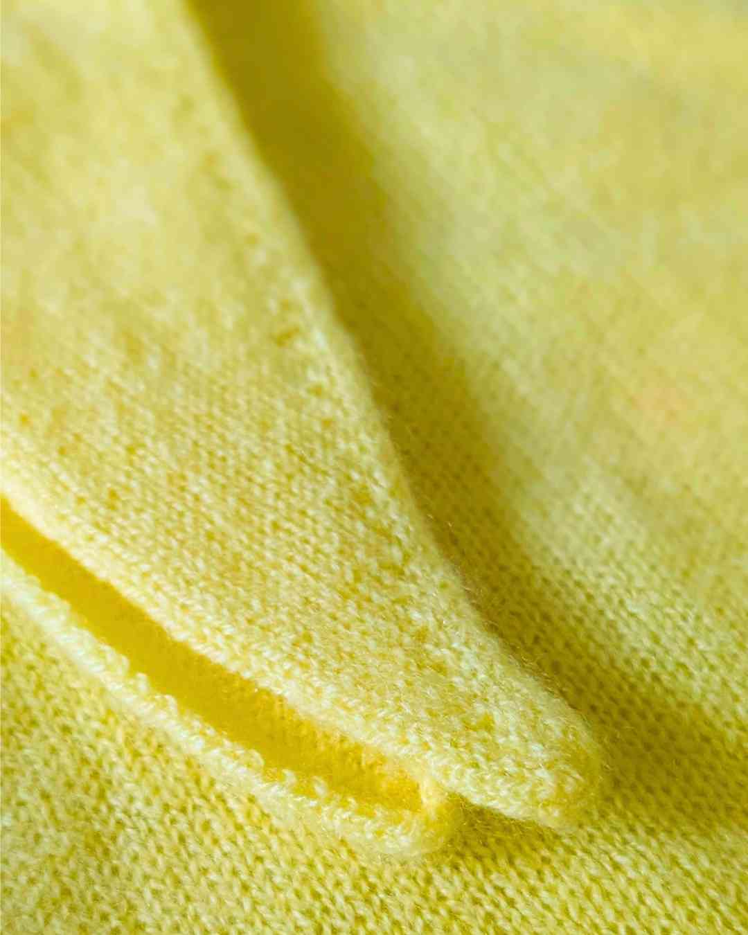 details of our cashmere neck scarf for women, the perfect summer accessory