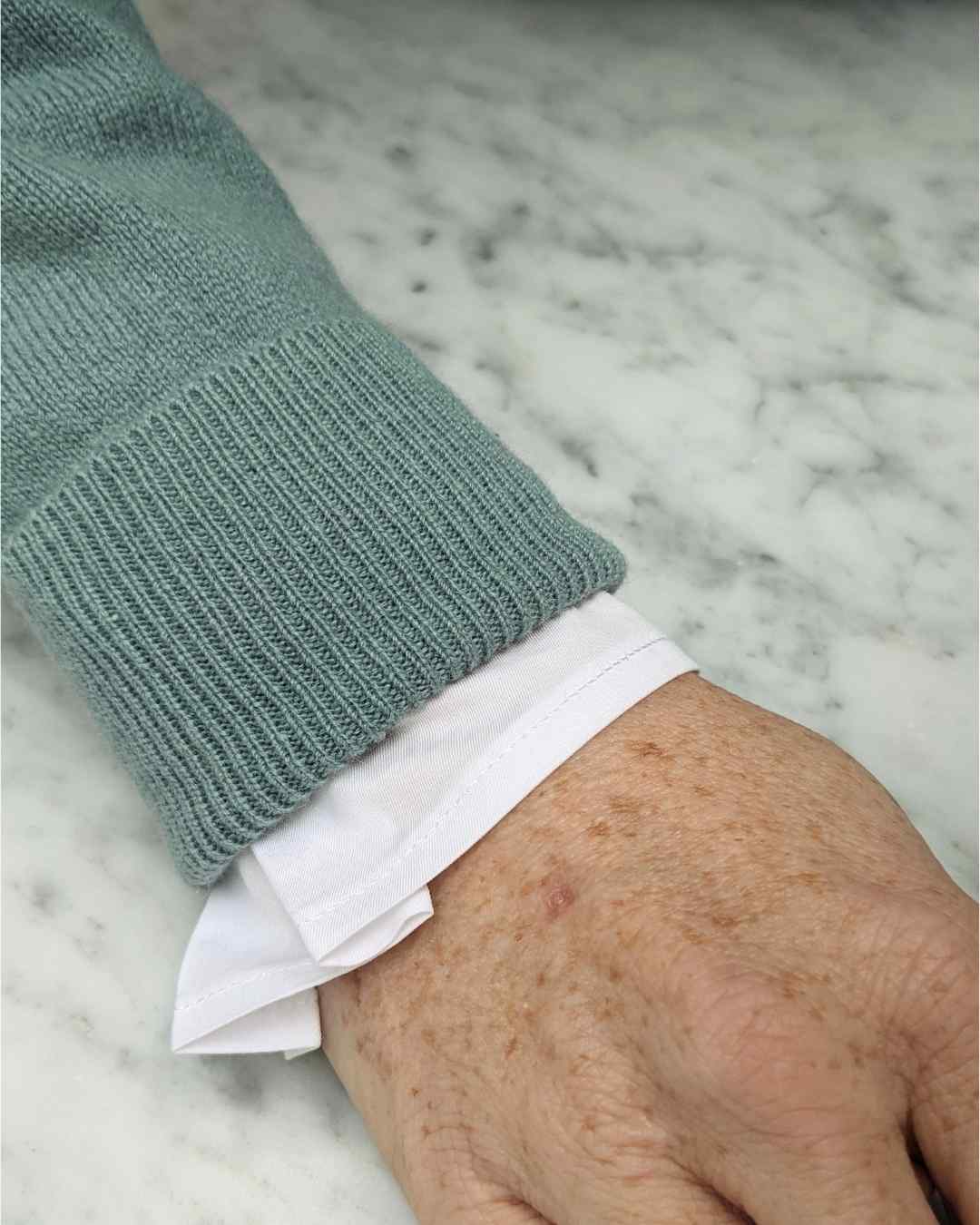 shirt cuff detail pleat