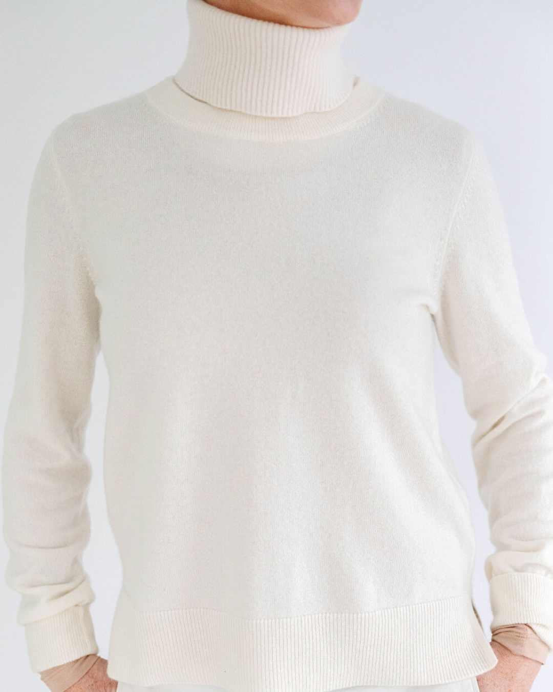 cashmere rollneck