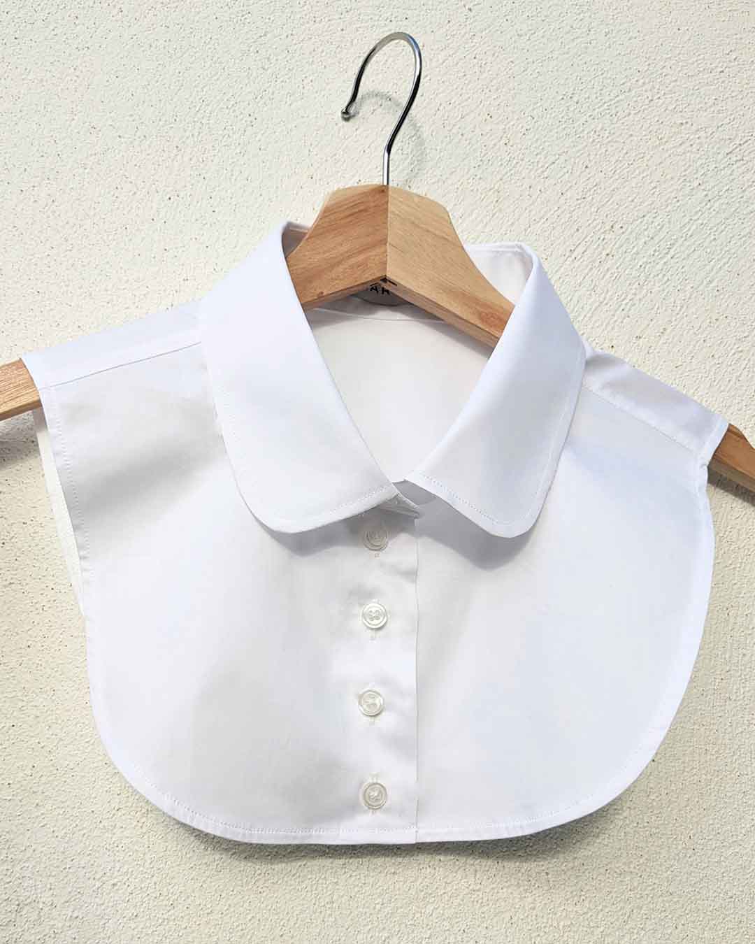 white cotton shirt collar